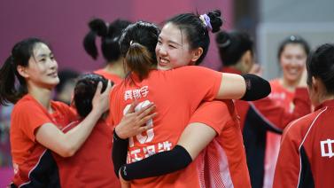 替补上阵，国米两位小将斯皮纳塞和博沃上演一线队首秀